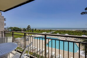 A heated pool - 313 Ocean One - Direct Oceanfront and 3 Bedrooms (Hilton Head Island)
