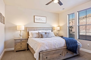 5 bedrooms, desk, iron/ironing board, travel crib