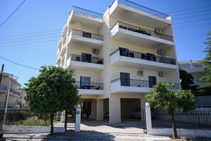 Exterior - Alexander Apartments Airport (Spata-Artemida)