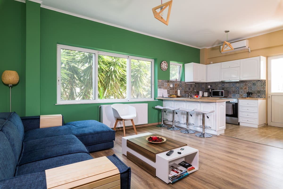 No. 2 - 2 Bedroom Apartment | Living area | Smart TV