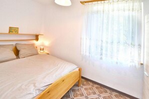 3 chambres, lit de bébé portatif, accès au Wi-Fi (inclus)