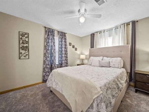 1 bedroom, desk, iron/ironing board, WiFi