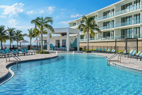 Family Beach House near the Ocean