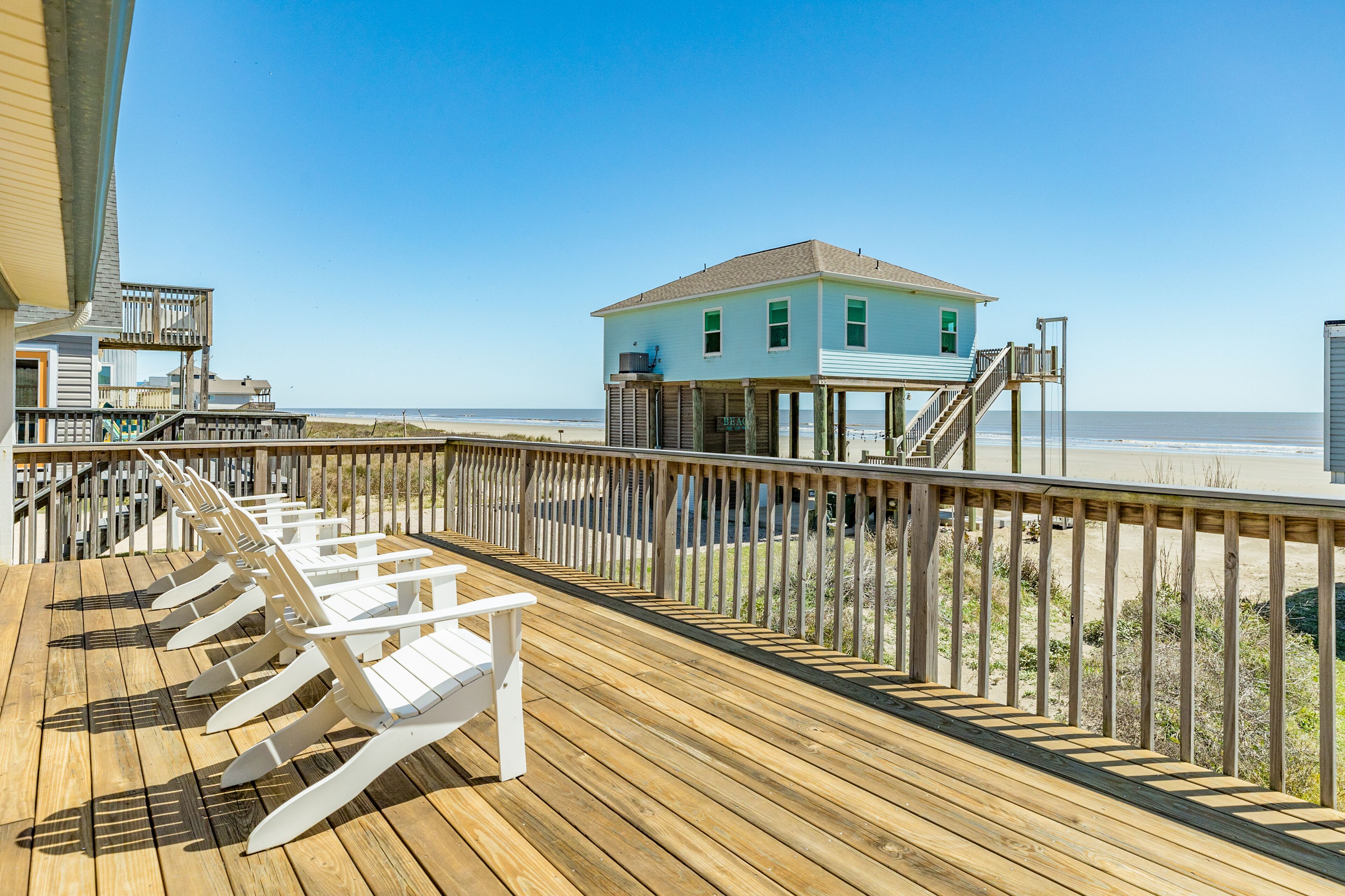 2nd Row Beachside Home w/ New Deck, Fully-Equipped Kitchen, Easy Beach Access