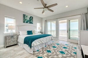 4 bedrooms, desk, iron/ironing board, free WiFi