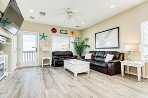 Una televisión, un reproductor de DVD