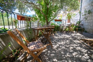 Tradisjonelt townhouse, 5 soverom | Terrasse/patio