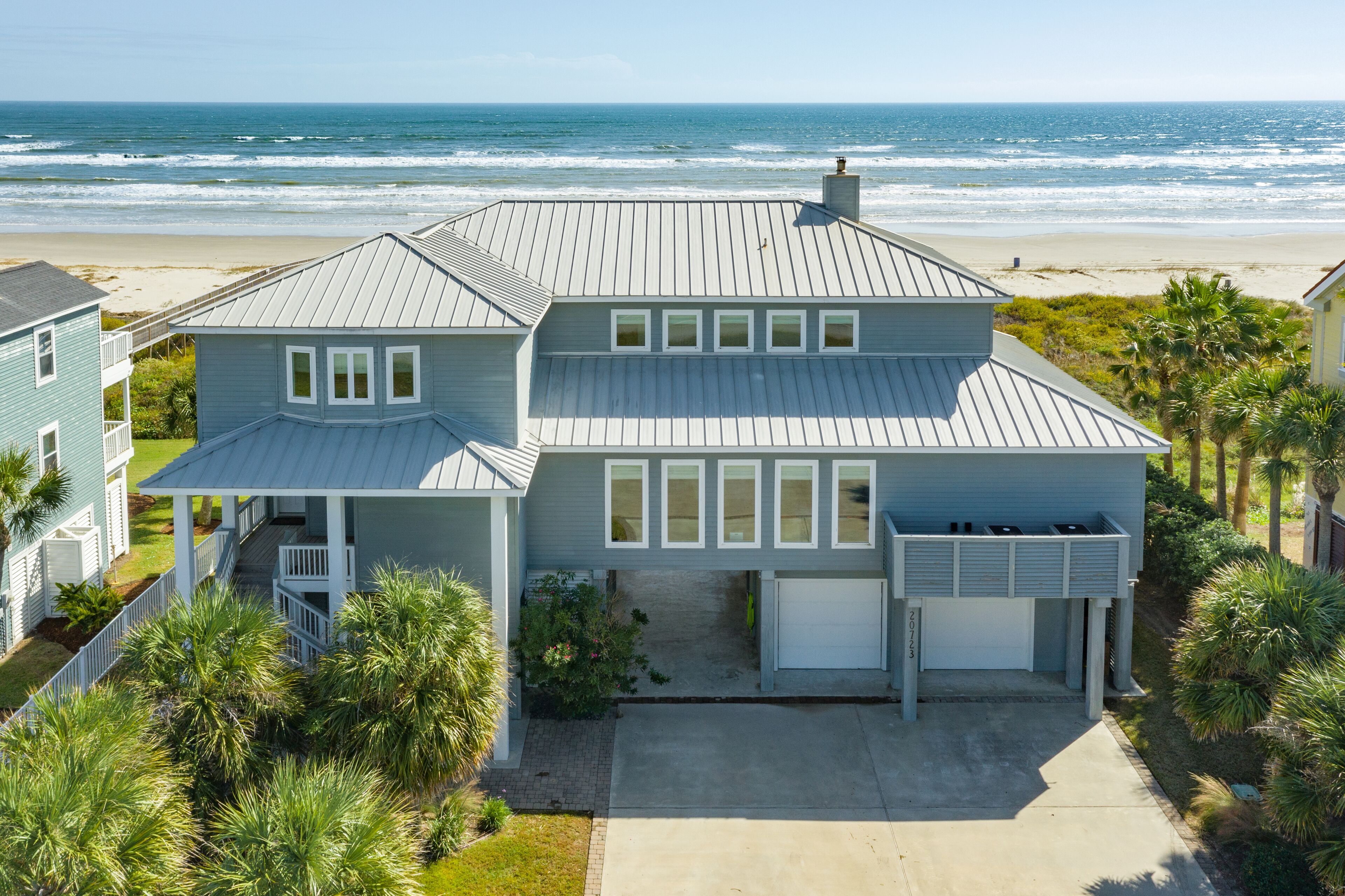 Large Beachfront Home w/ Elevator, 2 Decks, 2 Living Areas, Stunning Gulf Views