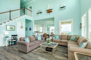 TV - Private Beachfront Home w/ Screened Deck, Equipped Kitchen, Quick Beach Access (Galveston)