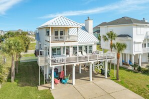 Exterior - Contemporary Beachside Home w/ Hardwood Floors, Large Deck & More (Galveston)
