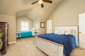 4 Schlafzimmer, Bügeleisen/Bügelbrett, kostenloses WLAN, Bettwäsche