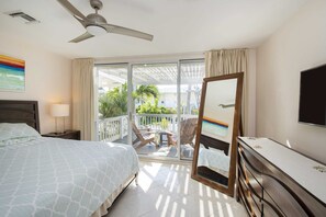 2 bedrooms, iron/ironing board, travel cot, WiFi