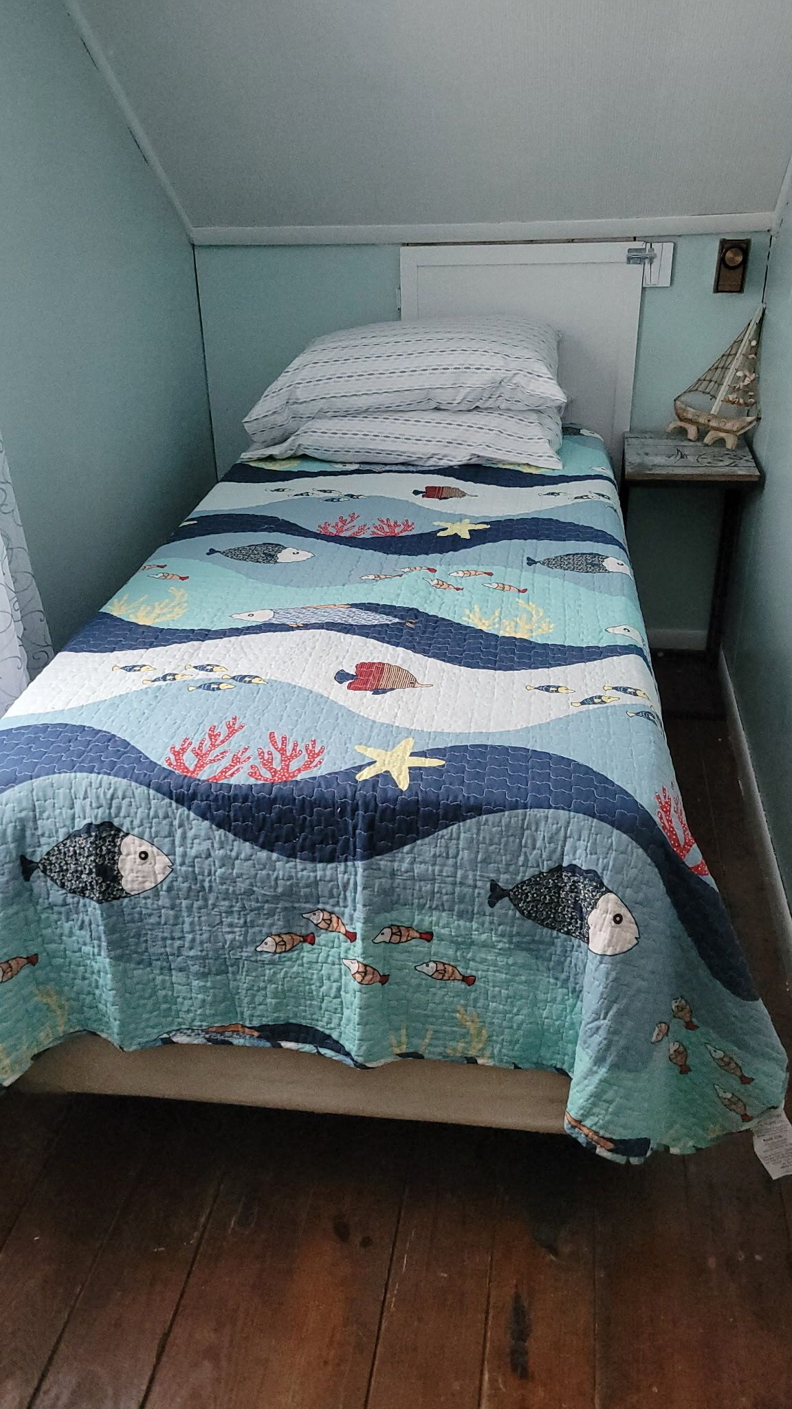 4 chambres, fer et planche à repasser, Wi-Fi gratuit, draps fournis