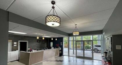 Econo Lodge Forest City