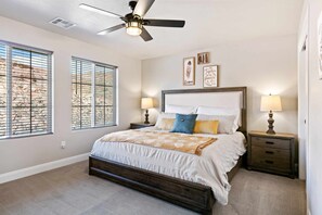 Townhome, 5 Bedrooms