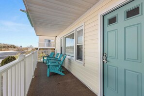 Property grounds - Steps to Beach-1st Floor-Near Convention Center (Ocean City)