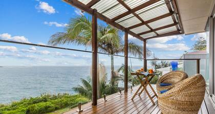 MAGICAL VIEWS OF DEE WHY