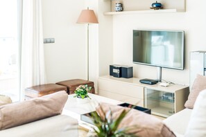 TV