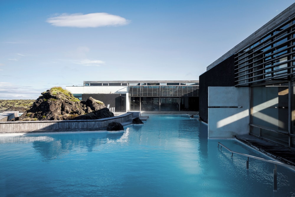 Silica Hotel by null