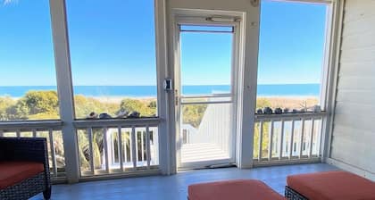 Beach Club Villa 29 - Oceanfront Walkout End Unit!