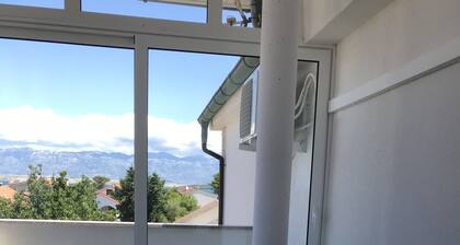 Familiäres Urlaubsvetgnügen an der Kroatische Mittelmeer Küste