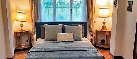3 chambres, fer et planche à repasser, Wi-Fi gratuit, draps fournis