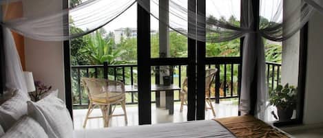 3 chambres, fer et planche à repasser, Wi-Fi gratuit, draps fournis