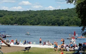 Beach - 4BDRM * Games * Family Frndly* Fire Pit * Masthope (Lackawaxen)