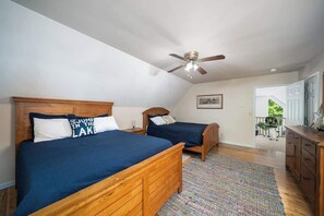 4 bedrooms, iron/ironing board, travel crib, WiFi