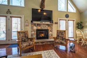 Interior - 4BDRM * Games * Family Frndly* Fire Pit * Masthope (Lackawaxen)