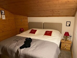 5 Schlafzimmer