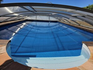 Outdoor pool, a heated pool - Renovated, quiet house with swimming pool (La Courtète)