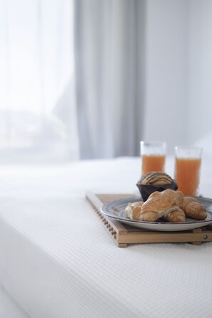 Petit déjeuner servi en supplément