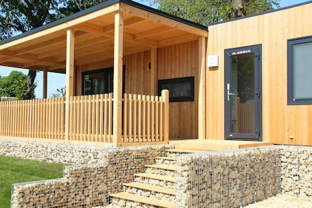 Decoración personalizada, muebles diferentes y wifi gratis