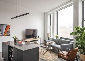 43-inch Smart TV with cable channels, TV, Netflix