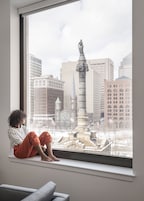 43 吋智能電視連有線電視頻道、電視、Netflix