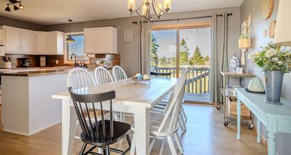 Stunning 4 Beds and 5 Baths with Indoor Fireplace