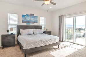 9 bedrooms, iron/ironing board, travel crib, free WiFi