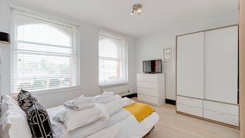 Deluxe-lejlighed | 1 soveværelse, premium-sengetøj, arbejdsområde til bærbare computere