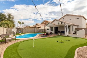 Outdoor pool, a heated pool