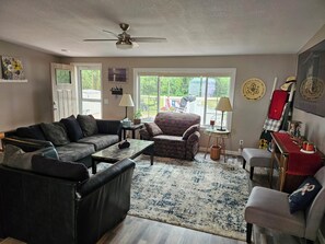 Smart TV, books, video library, stereo