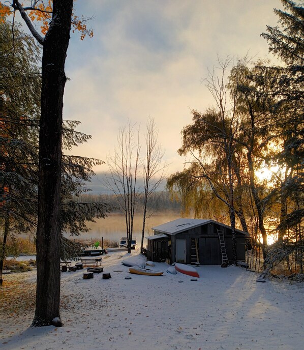 Enceinte de lâhĂ©bergement