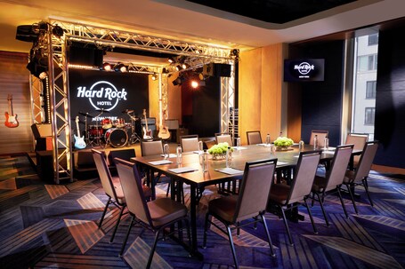 Hard Rock Hotel New York - Image 23