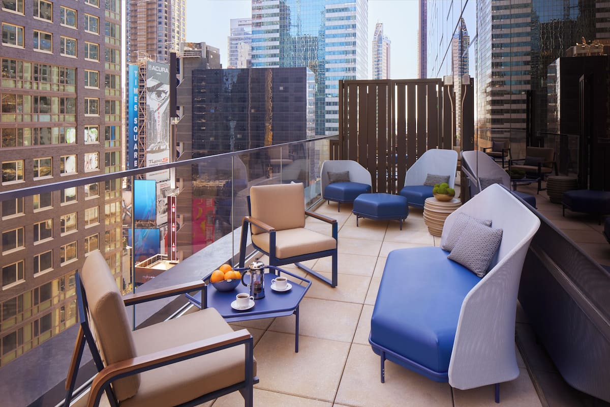 Studio - balkong | Sängtillbehör av högsta kvalitet och minibar