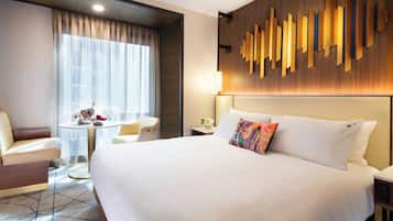 1 bedroom, premium bedding, minibar, in-room safe