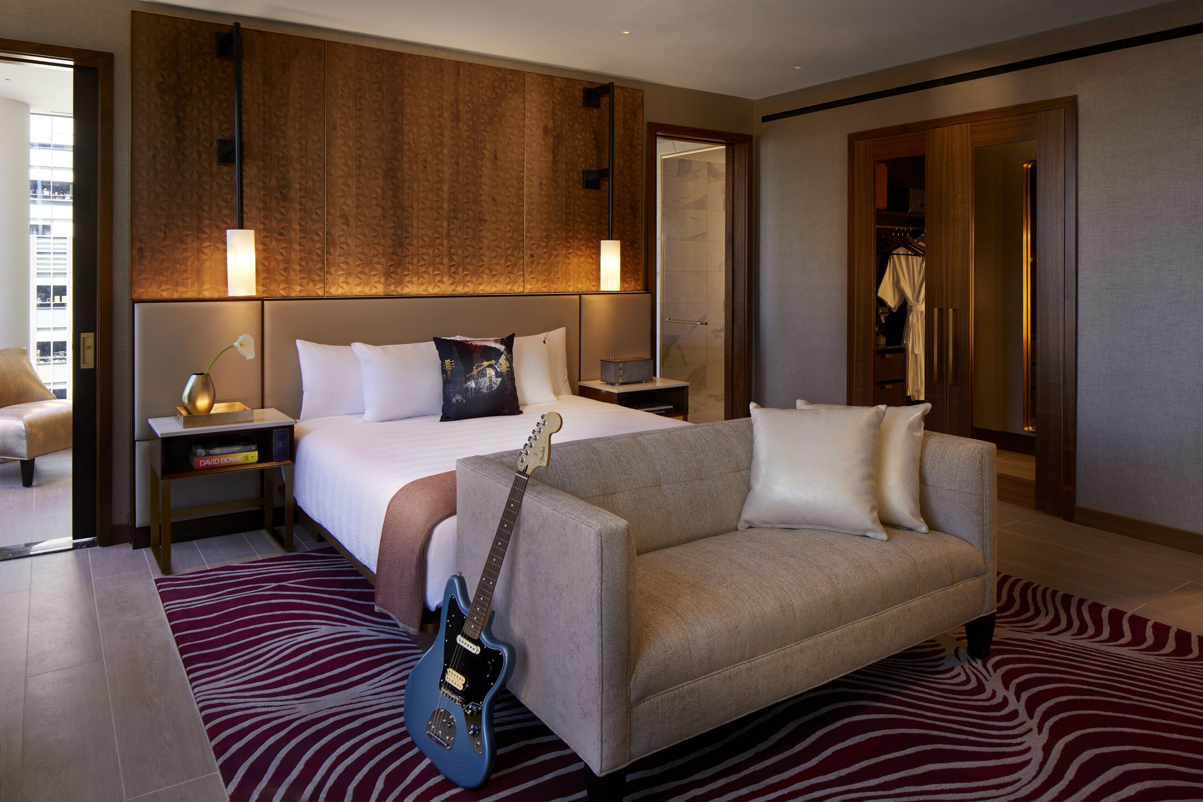 1 bedroom, premium bedding, minibar, in-room safe