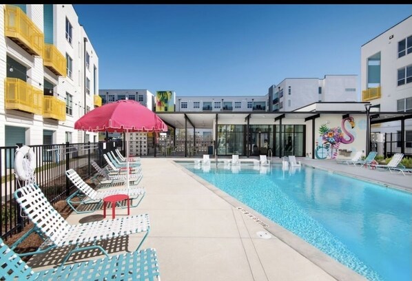 Piscine extérieure