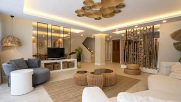 VILLA DOMINIC | Living area