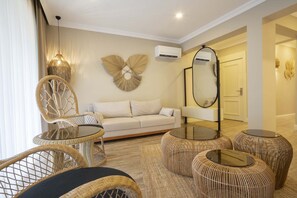 THE BOHEM ROOM | Living area - HEART DE MAISON (Kemer)