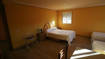 1 habitación, wifi y ropa de cama